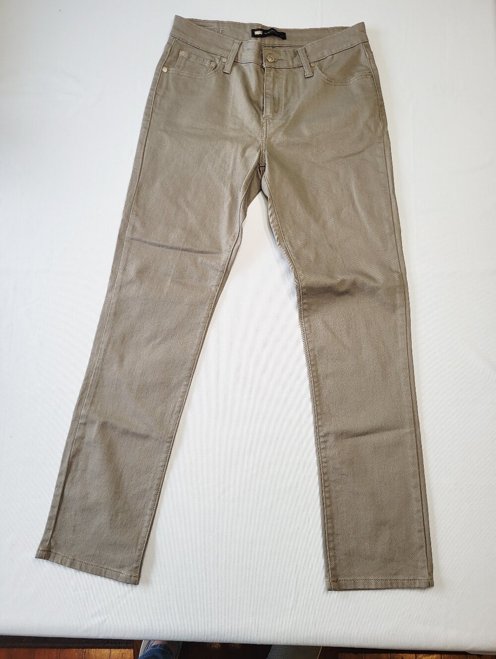 Levi Straus Women's Tan Mid Rise Skinny Stretch Denim Jeans Size 10M W30/L32